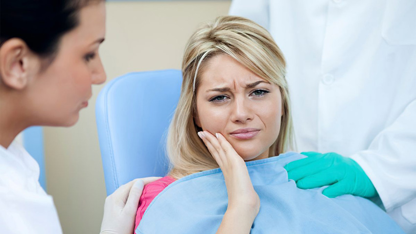 عوارض بی حسی دندانپزشکی