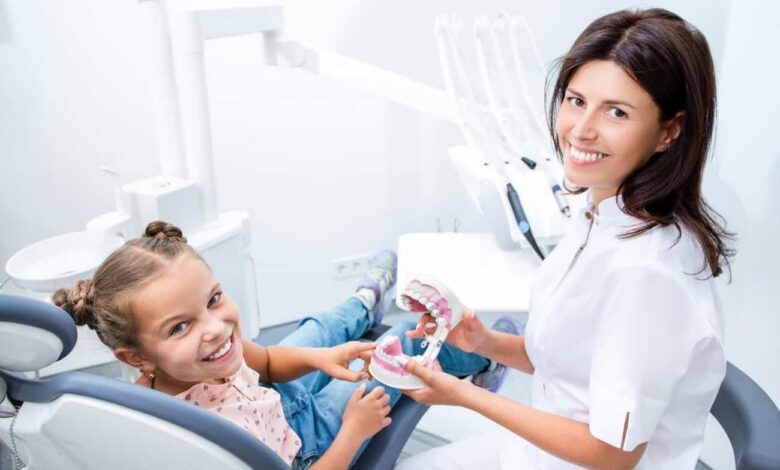 متخصص دندانپزشک اطفال